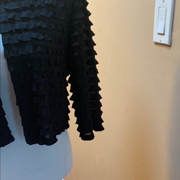 Black Textured Women's Sweater - Picture 5 of 7